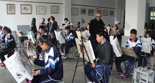 想让孩子去北京学画画,不知道该怎么选择学校图2